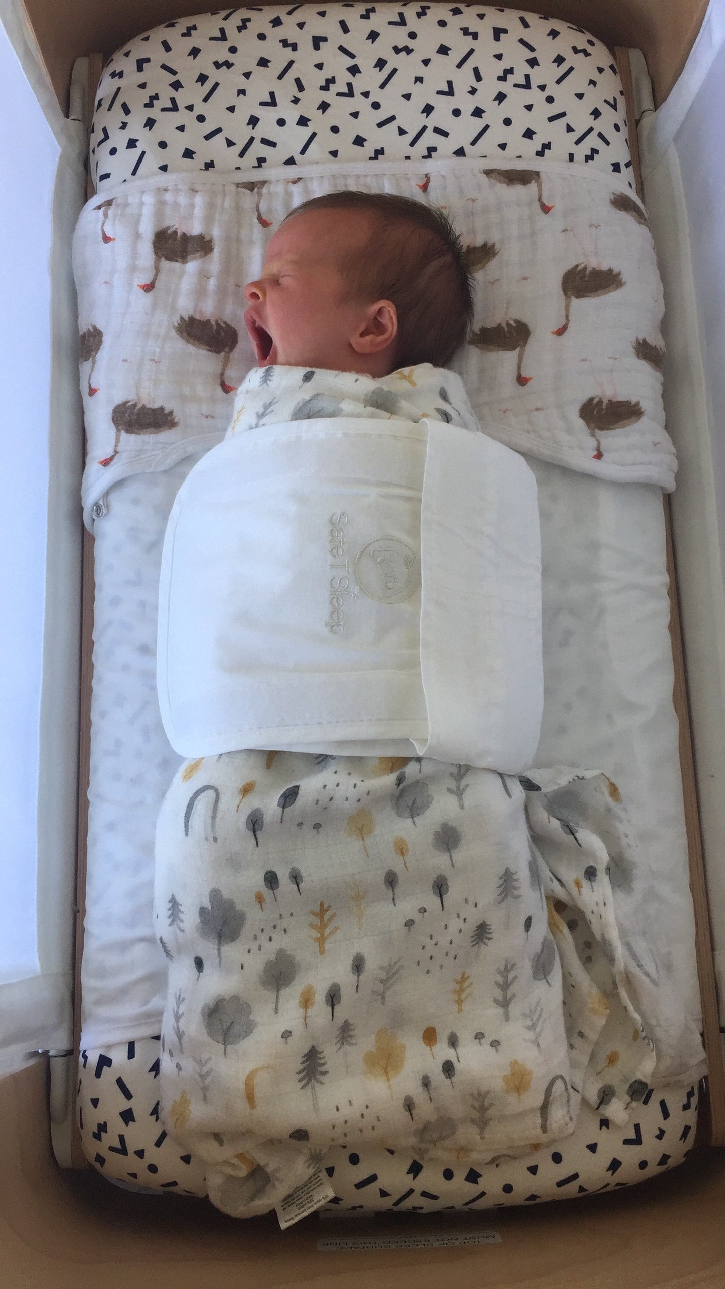 Safe baby sleeping aid