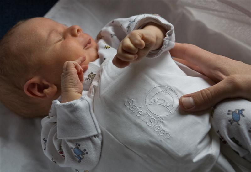 ORIGINAL Safe Sleep Swaddle Blanket for Crib Safety for Newborns and Infants – Safe, Anti-Rollover Blanket